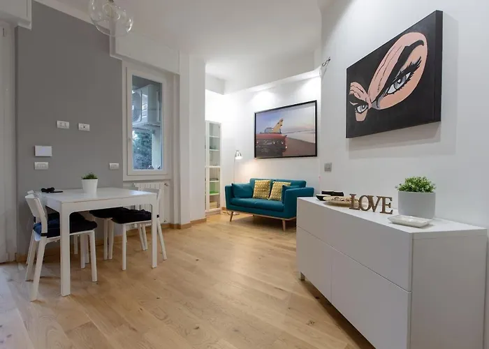 Navigli White House